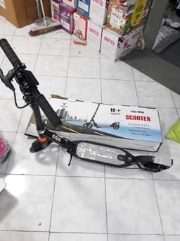 ان 2 اسکوتر یوربان و سیتی رایدینگ اعلا-کمک فنردار بدون ترمز Image